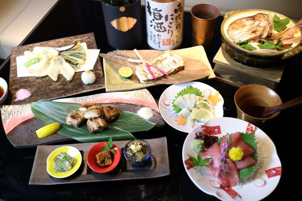 大阪市中央区の居酒屋・和食【㐂左右】<span>季節の海鮮料理と美酒を味わえる</span>