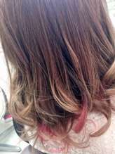 佐賀市の美容室・オーガニックカラー【VIVID HAIR COLLECTION】<span>美髪・艶髪にこだわりのあるマンツーマンサロン</span>